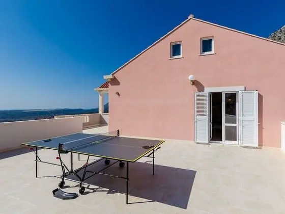 Luxurious Villa in Gruda With Pool - Dış Mekan