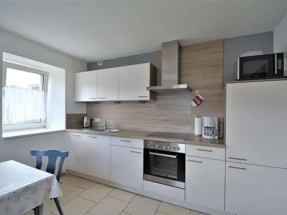 Luxurious Holiday Home in Birgel With Furnished Garden - Mutfak