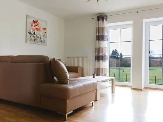Luxurious Holiday Home in Birgel With Furnished Garden - Oda Düzeni