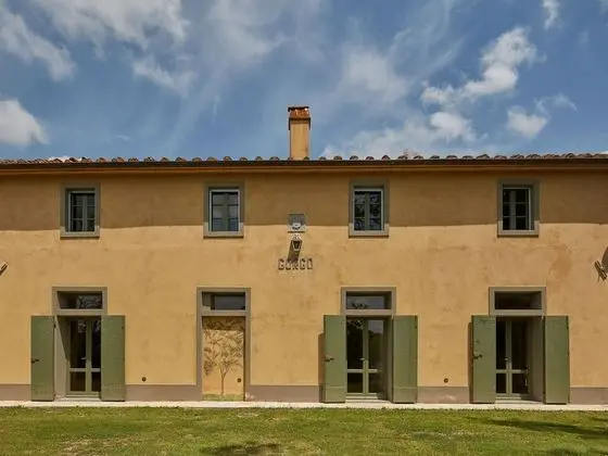 Luxurious Holiday Home in Ghizzano Italy With Swimming Pool - Dış Mekan