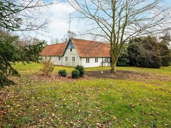 Luxurious Holiday Home in Grenaa with Hot Tub & Sauna