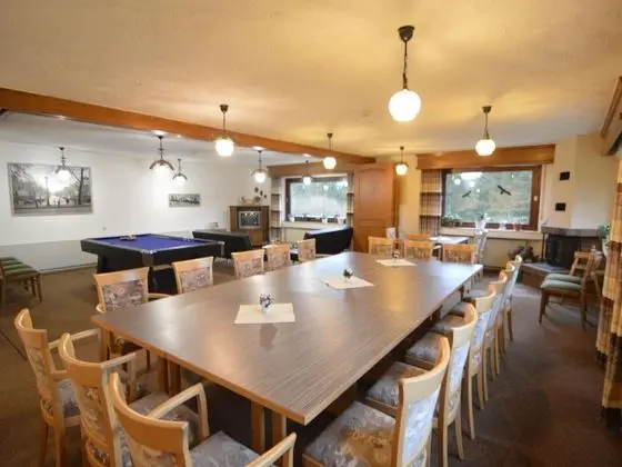 Luxurious Holiday Home in Kalterherberg With Sauna - Yerinde Yemek