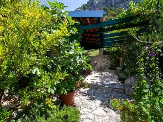 Luxurious Holiday Home in Makarska with Hot Tub - Dış Mekan