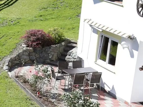 Luxurious Holiday Home in Saalbach-hinterglemm With Terrace - Dış Mekan