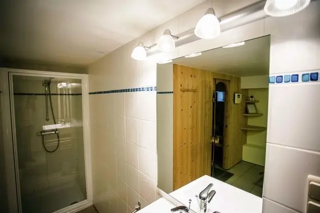 Luxurious Holiday Home With Sauna in Bütgenbach - Spa