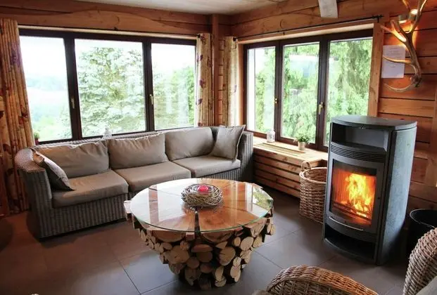 Luxurious Holiday Home in Stoumont With Pool & Bar - Öne Çıkan Resim