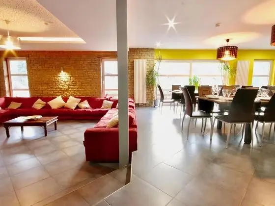 Luxurious Holiday Home in Stoumont With Swimming Pool - Yerinde Yemek