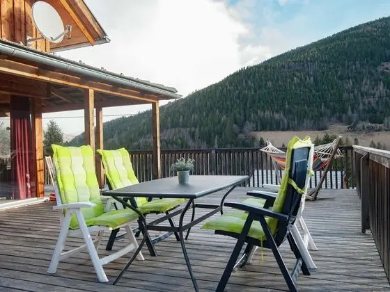 Luxurious Holiday Home in Styria With Terrace - Dış Mekan