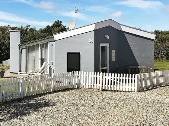 Luxurious Holiday Home in Vestervig With Whirlpool