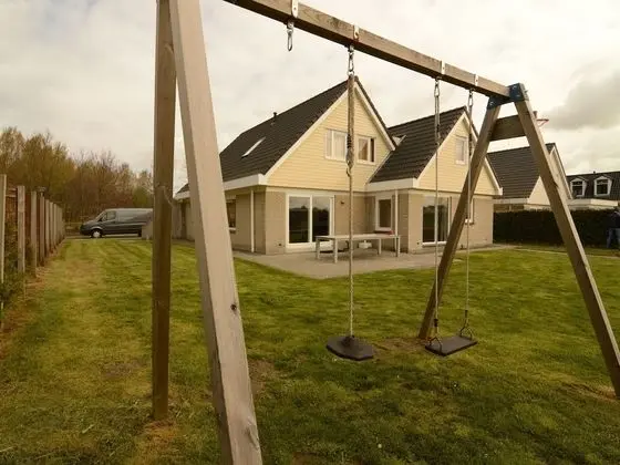 Luxurious Holiday Villa at Lovely Location in Zeewolde, Flevoland