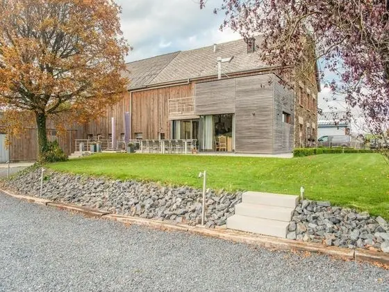 Luxurious House With Sauna in a Farm in Bastogne - Dış Mekan
