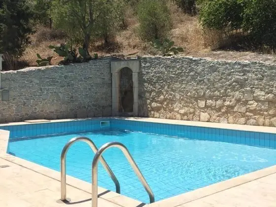 Luxurious Villa in Malades Crete With Swimming Pool - Havuz
