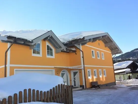 Luxurious Mansion in Goldegg Near Skiing Area