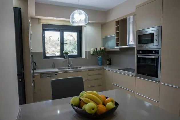 Luxurious Modern Mansion With Private Pool and Sauna 200m From Beach - Oda