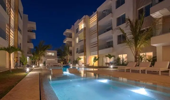 Luxurious Pent House Steps From The Beach D4 Los Corales Playa Bavaro