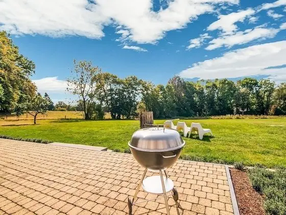 Luxurious Villa With Pool and Sauna, and Very Suitable for Culinary Workshops