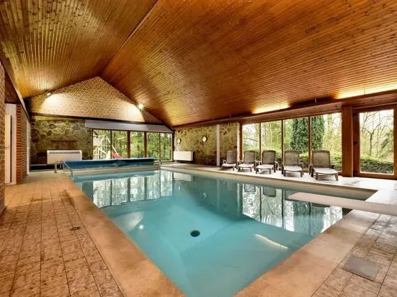 Luxurious Villa With Private Swimming Pool in Durbuy - Havuz