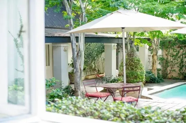 Luxurious Room With Breakfast in Lovely Guesthouse in Pretoria - Havuz