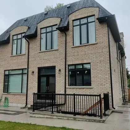 Luxurious Rooms in Pickering