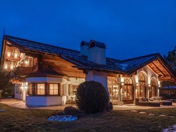 Luxurious Villa in St. Johann in Tirol Near Kitzbühel - Dış Mekan