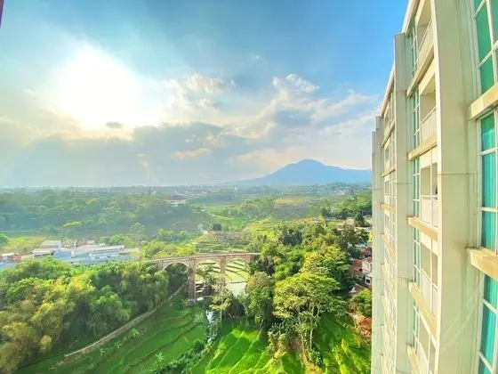 Luxurious Studio At Taman Melati Jatinangor Apartment