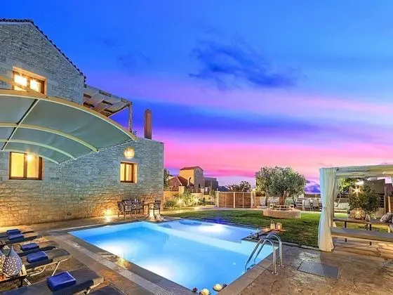Luxurious Villa With Swimming Pool in Kavallos Greece