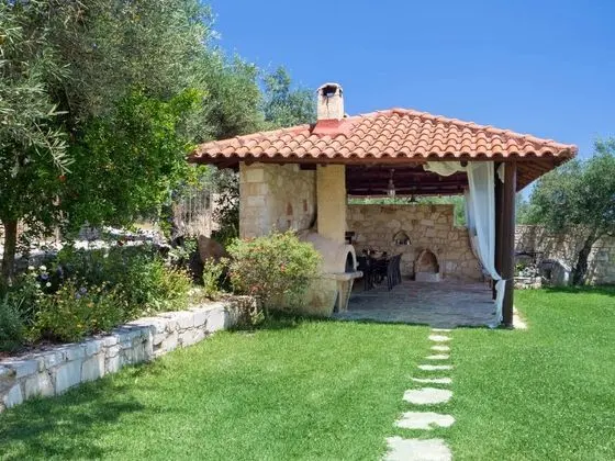 Luxurious Villa in Tavronitis Greece With Private Pool - Dış Mekan