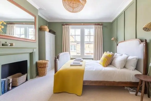 Luxuriously Designed 3 Bedroom Apartment in Clapham - Oda