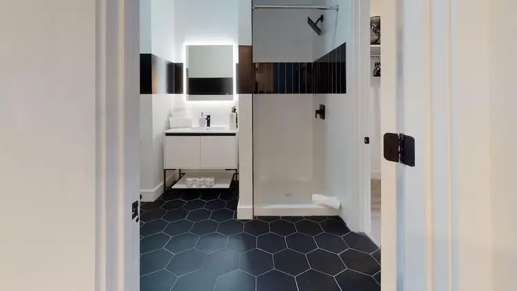 Luxury 1BR 30 Mins to Manhattan Evonify - Oda