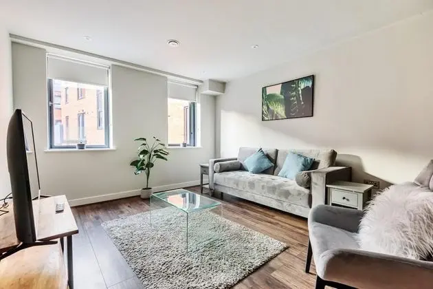 Luxury 2 Bedroom 1 Bath Jewellery Quarter Bham - Oda