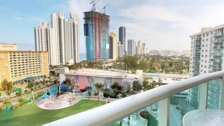 Luxury 2 Bedroom Ocean View - Or1427