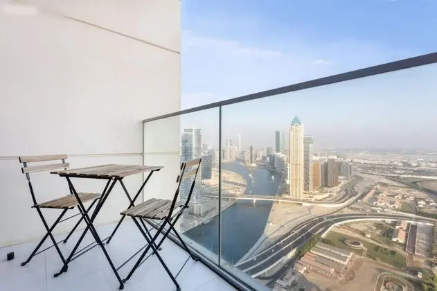 Luxury 2B Apt Al Habtoor Amna Tower - Oda