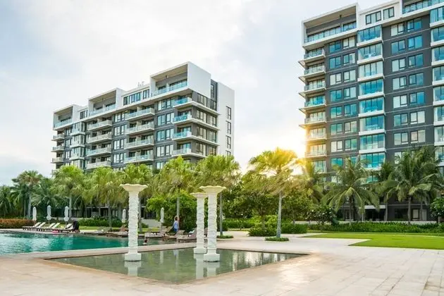 Luxury 2bedroom Apartment with sea view