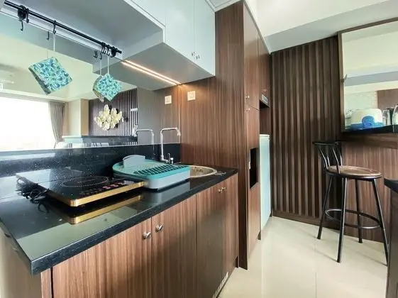 Luxury 2Br Apartment At Tamansari La Grande - Mutfak