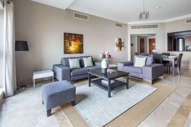 Luxury 2BR Apt Beach Club Full Sea View - Öne Çıkan Resim