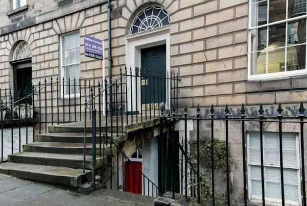 Luxury 3 bed in the heart of Edinburgh New Town