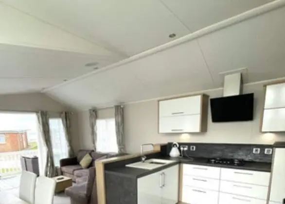 Luxury 3 bed Mobile Home on the sea - Mutfak