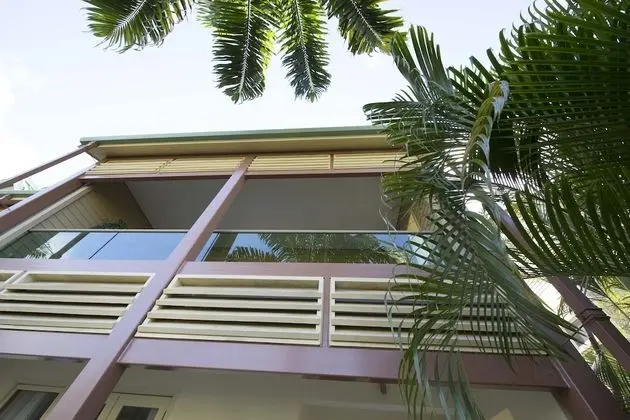 Luxury 3-bed Villa, St James, Near Beach & Gym - Dış Mekan