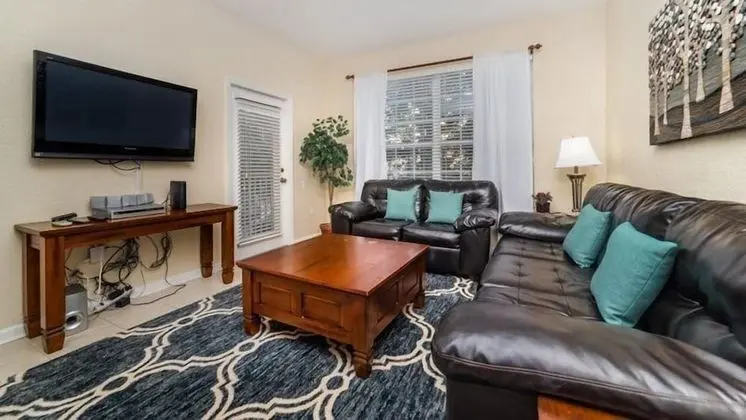Luxury 3 Bedroom 2 Bath Condo In Windsor Hills - Öne Çıkan Resim