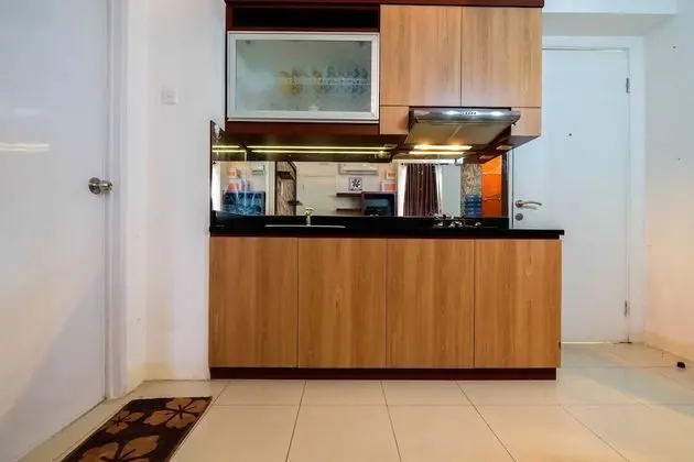 Luxury 3BR Bassura City Apartment near Shopping Center - Mutfak