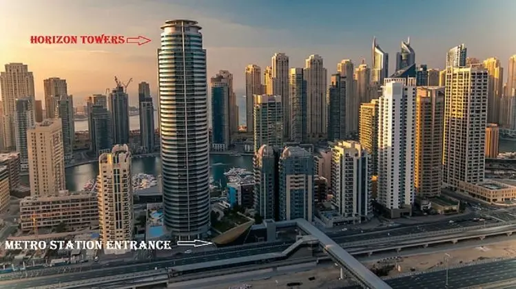 Luxury 4BR Apartment in Horizon Towers