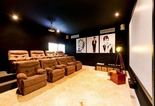 Luxury 5-room Modern Villa With Movie Theater at Exclusive Punta Cana Golf and Beach Resort - Oda