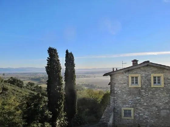 Luxury 6-bed Tuscan Villa Near Lucca