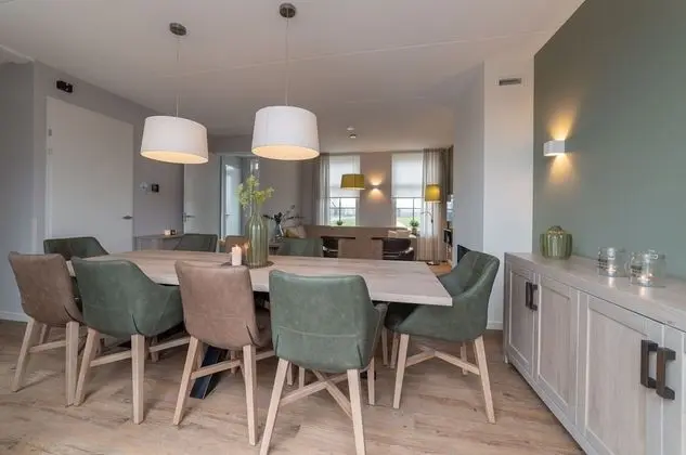 Luxury 8-person Wellness Villa With Sauna and Outdoor hot tub is Unique