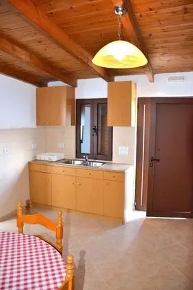Luxury Apartment in Eleftherna Roof - Mutfak