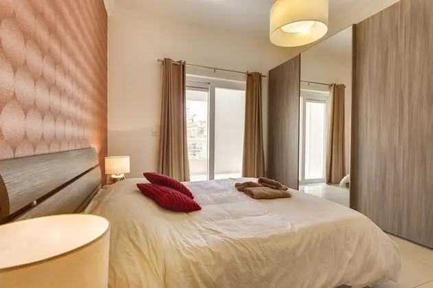 Luxury Apartment IN Fort Cambridge With Pool - Oda
