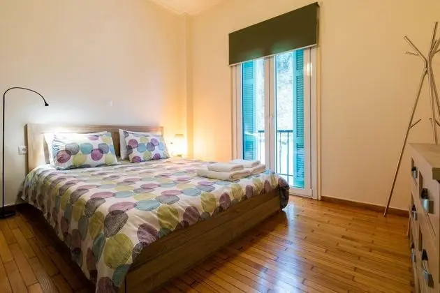 Luxury Apartment Next to Kallimarmaron