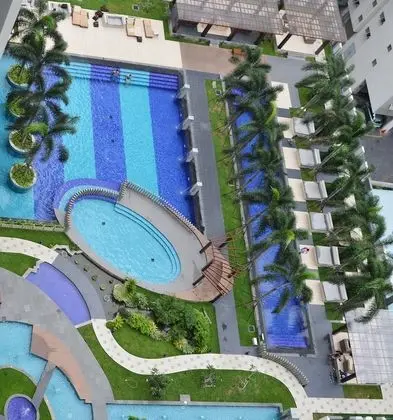 Luxury Resort Apartment OnThree20 - Havuz
