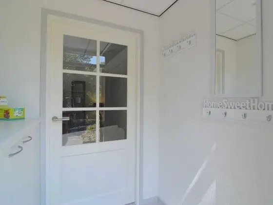 Luxury Apartment in Schin op Geul with Hot Tub & Sauna - Lobi