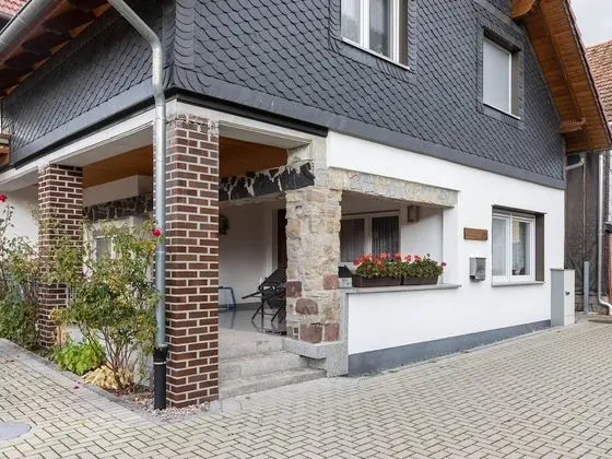 Luxury Apartment in Schleusingen Thuringia near Lake - Dış Mekan